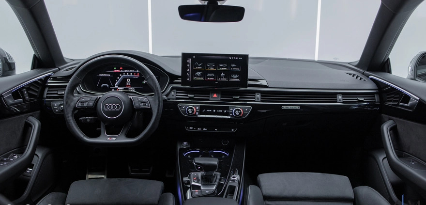 Audi A5 cena 214900 przebieg: 45000, rok produkcji 2021 z Skalbmierz małe 781